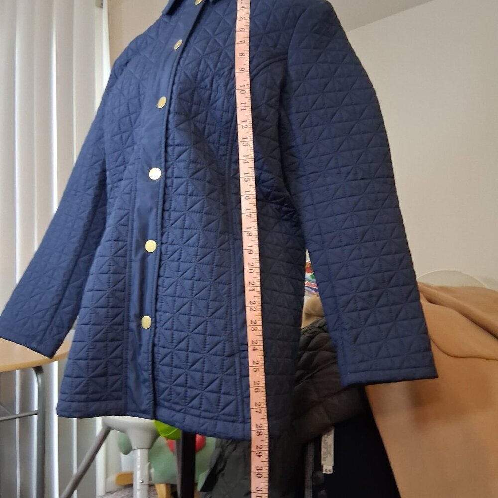 Tommy Hilfiger Navy Quilted Barn Jacket with Gold Hardware - Picture 3 of 11